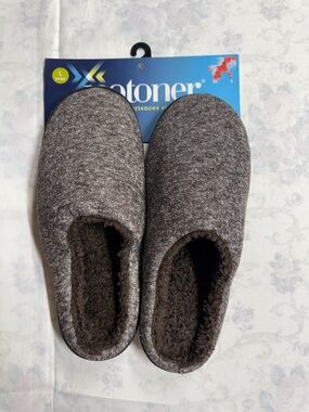 isotoner Men's Brown Knit-Look Slip-On Slippers